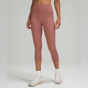 Lululemon pace rival high-rise crop 22”